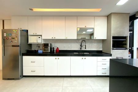 Apartamento à venda com 110m², 3 quartos e 2 vagasCozinha