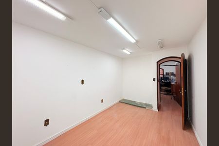 Casa para alugar com 85m², 2 quartos e 2 vagasQuarto 1