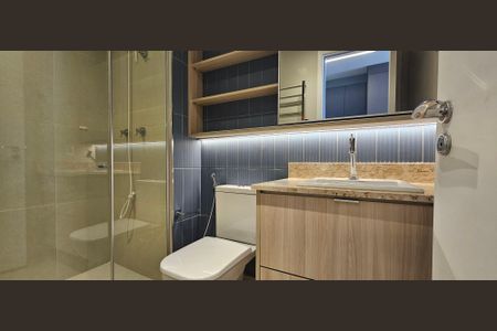 Studio à venda com 25m², 1 quarto e sem vaga Studio à venda com 25m², 1 quarto e sem vagaBanheiro Social