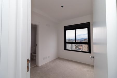 Apartamento à venda com 218m², 3 quartos e 4 vagasSuíte 2