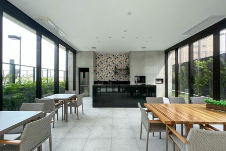 Apartamento à venda com 218m², 3 quartos e 4 vagasÁrea Comum -  Área Gourmet