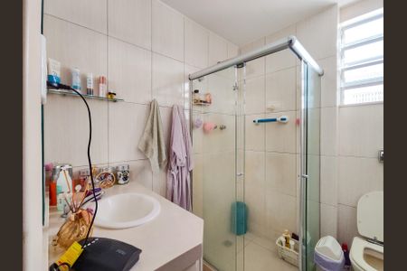 Apartamento à venda com 138m², 3 quartos e 1 vaga Apartamento à venda com 138m², 3 quartos e 1 vagaBanheiro 2