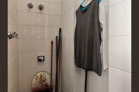 Apartamento à venda com 138m², 3 quartos e 1 vaga Apartamento à venda com 138m², 3 quartos e 1 vagaBanheiro de serviço