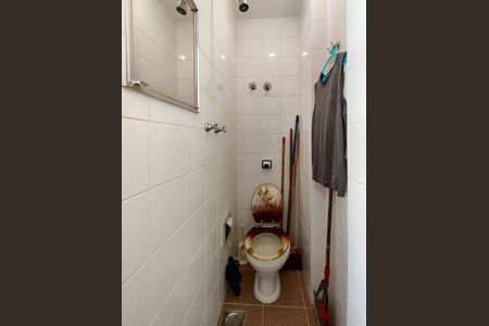 Apartamento à venda com 138m², 3 quartos e 1 vaga Apartamento à venda com 138m², 3 quartos e 1 vagaBanheiro de serviço