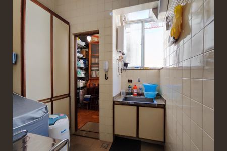 Apartamento à venda com 138m², 3 quartos e 1 vaga Apartamento à venda com 138m², 3 quartos e 1 vagaÁrea de Serviço