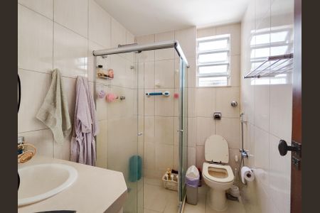 Apartamento à venda com 138m², 3 quartos e 1 vaga Apartamento à venda com 138m², 3 quartos e 1 vagaBanheiro 2