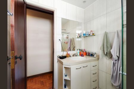 Apartamento à venda com 138m², 3 quartos e 1 vaga Apartamento à venda com 138m², 3 quartos e 1 vagaBanheiro 2