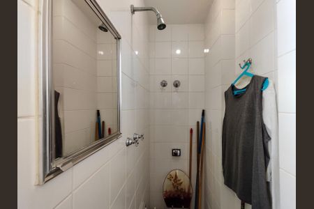 Apartamento à venda com 138m², 3 quartos e 1 vaga Apartamento à venda com 138m², 3 quartos e 1 vagaBanheiro de serviço