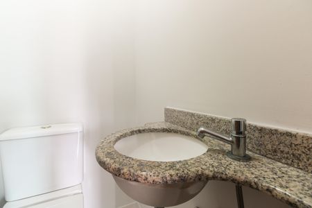 Apartamento para alugar com 65m², 2 quartos e 1 vagaLavabo