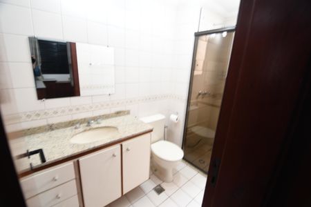 Apartamento à venda com 165m², 4 quartos e 2 vagasBanheiro 2 - Suíte