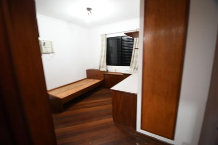 Apartamento à venda com 165m², 4 quartos e 2 vagasQuarto 2 - Suíte