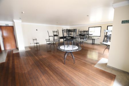 Apartamento à venda com 165m², 4 quartos e 2 vagasÁrea comum - Salão de festas