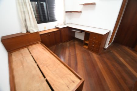 Apartamento à venda com 165m², 4 quartos e 2 vagasQuarto 2 - Suíte