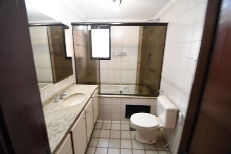 Apartamento à venda com 165m², 4 quartos e 2 vagasBanheiro 3 - Suíte