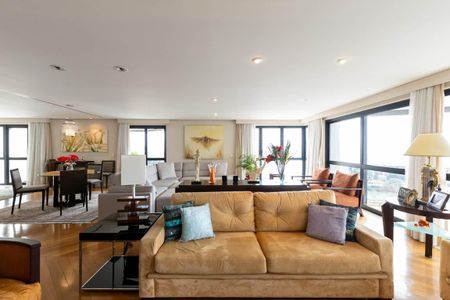 Apartamento à venda com 400m², 3 quartos e 5 vagas Apartamento à venda com 400m², 3 quartos e 5 vagasSala