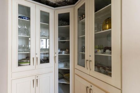 Apartamento à venda com 400m², 3 quartos e 5 vagas Apartamento à venda com 400m², 3 quartos e 5 vagasSala de Almoço