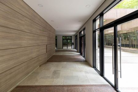 Apartamento à venda com 400m², 3 quartos e 5 vagas Apartamento à venda com 400m², 3 quartos e 5 vagasÁrea comum - Salão de festas