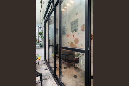 Apartamento à venda com 102m², 2 quartos e sem vagaQuintal