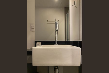 Studio à venda com 21m², 1 quarto e sem vaga Studio à venda com 21m², 1 quarto e sem vagaBanheiro