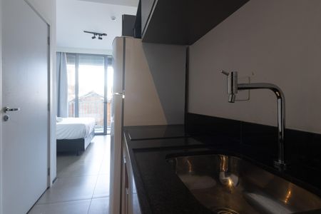 Studio à venda com 21m², 1 quarto e sem vaga Studio à venda com 21m², 1 quarto e sem vagaCozinha