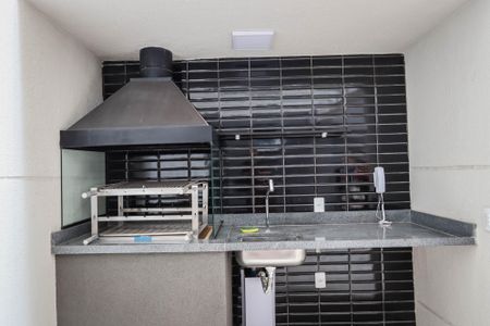 Apartamento para alugar com 31m², 2 quartos e sem vaga Apartamento para alugar com 31m², 2 quartos e sem vagaÁrea comum - Churrasqueira