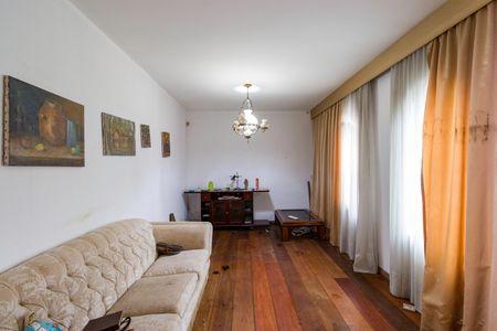 Casa para alugar com 2 quartos, 410m² em Jardim Morro Verde, São Paulo