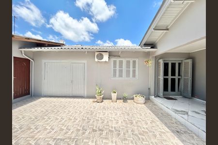 Casa à venda com 150m², 3 quartos e 2 vagas