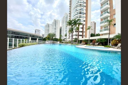 Apartamento à venda com 265m², 4 quartos e 4 vagasFoto 42