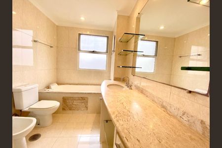 Apartamento à venda com 265m², 4 quartos e 4 vagasFoto 41