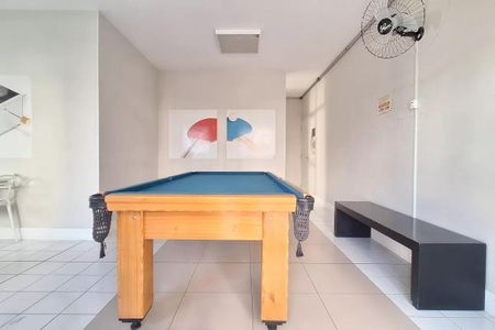 Apartamento à venda com 53m², 2 quartos e 1 vaga Apartamento à venda com 53m², 2 quartos e 1 vagaSalão de Jogos