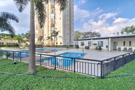 Apartamento à venda com 53m², 2 quartos e 1 vaga Apartamento à venda com 53m², 2 quartos e 1 vagaPiscina