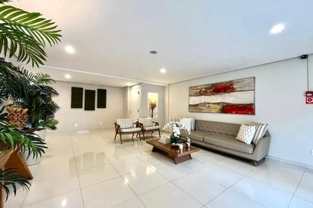 Apartamento à venda com 70m², 3 quartos e 2 vagasHall social