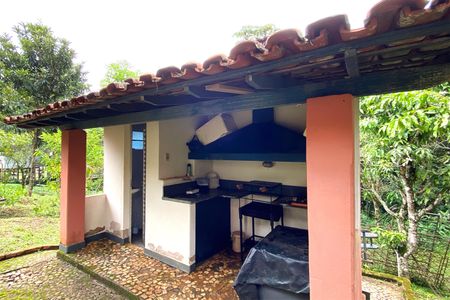 Casa de condomínio à venda com 1800m², 4 quartos e 4 vagasChurrasqueira
