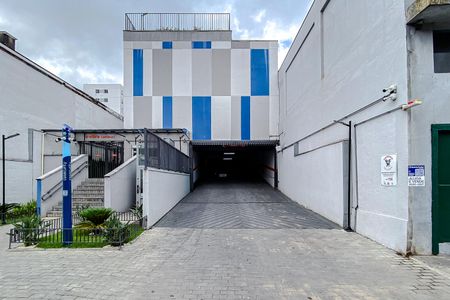 Apartamento à venda com 38m², 2 quartos e sem vagaFachada - Plaquinha