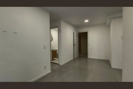 Sala de apartamento à venda com 2 quartos, 50m² em Recreio dos Bandeirantes, Rio de Janeiro