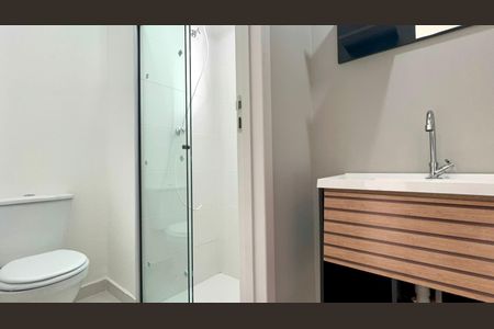 Studio à venda com 27m², 1 quarto e sem vaga Studio à venda com 27m², 1 quarto e sem vagaBanheiro