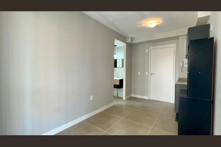 Studio à venda com 27m², 1 quarto e sem vaga Studio à venda com 27m², 1 quarto e sem vagaSala