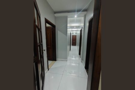 Casa para alugar com 3 quartos, 600m² em Luz, Nova Iguaçu