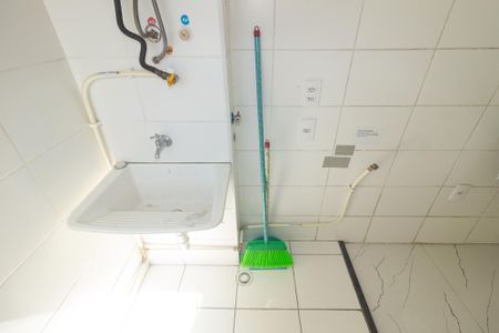 Apartamento para alugar com 50m², 2 quartos e sem vaga Apartamento para alugar com 50m², 2 quartos e sem vagaCozinha e Área de Serviço