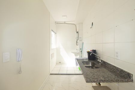 Apartamento para alugar com 50m², 2 quartos e sem vaga Apartamento para alugar com 50m², 2 quartos e sem vagaCozinha e Área de Serviço