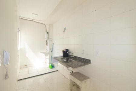 Apartamento para alugar com 50m², 2 quartos e sem vaga Apartamento para alugar com 50m², 2 quartos e sem vagaCozinha e Área de Serviço