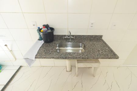 Apartamento para alugar com 50m², 2 quartos e sem vaga Apartamento para alugar com 50m², 2 quartos e sem vagaCozinha e Área de Serviço