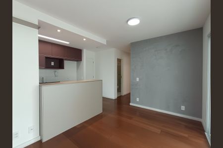 Apartamento à venda com 66m², 2 quartos e 1 vaga Apartamento à venda com 66m², 2 quartos e 1 vagaSala