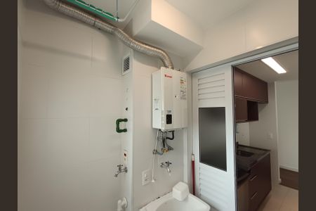 Apartamento à venda com 66m², 2 quartos e 1 vaga Apartamento à venda com 66m², 2 quartos e 1 vagaÁrea de Serviço