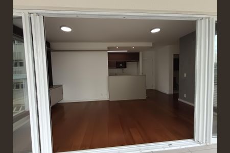 Apartamento à venda com 66m², 2 quartos e 1 vaga Apartamento à venda com 66m², 2 quartos e 1 vagaSala