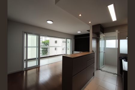 Apartamento à venda com 66m², 2 quartos e 1 vaga Apartamento à venda com 66m², 2 quartos e 1 vagaSala