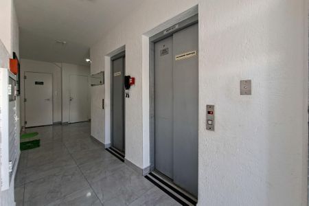 Apartamento para alugar com 70m², 2 quartos e 1 vagaHall de Entrada