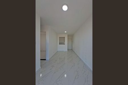 Apartamento para alugar com 70m², 2 quartos e 1 vagaSala