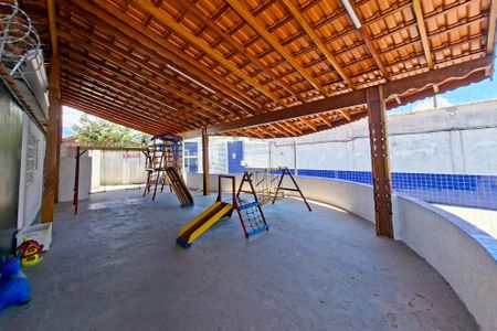 Apartamento para alugar com 70m², 2 quartos e 1 vagaÁrea comum - Playground