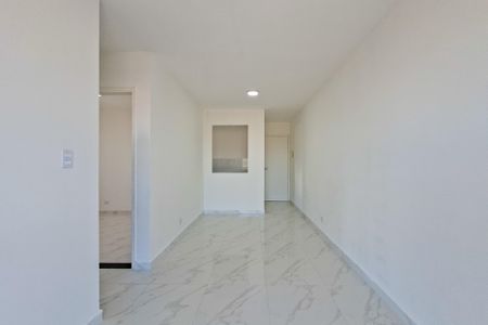 Apartamento para alugar com 70m², 2 quartos e 1 vagaSala